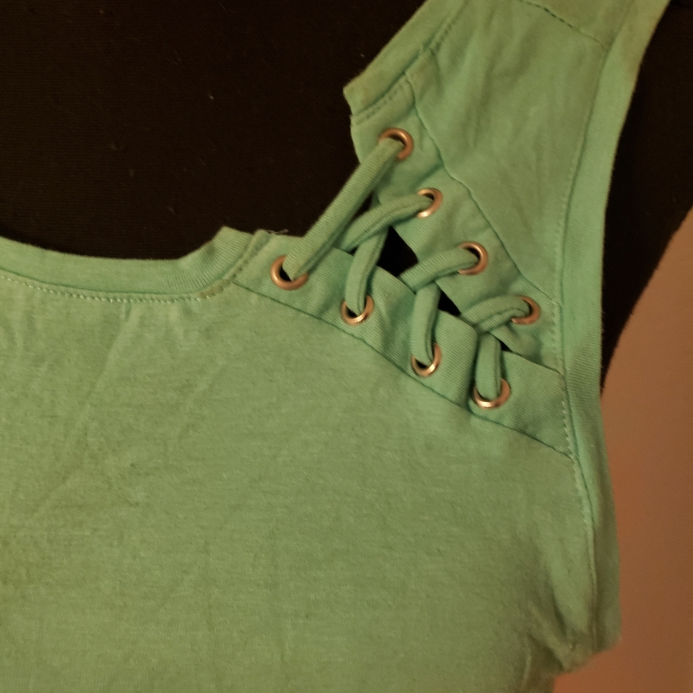 Ladies Stylish Mint Green Tank Top - Picture 4 of 7